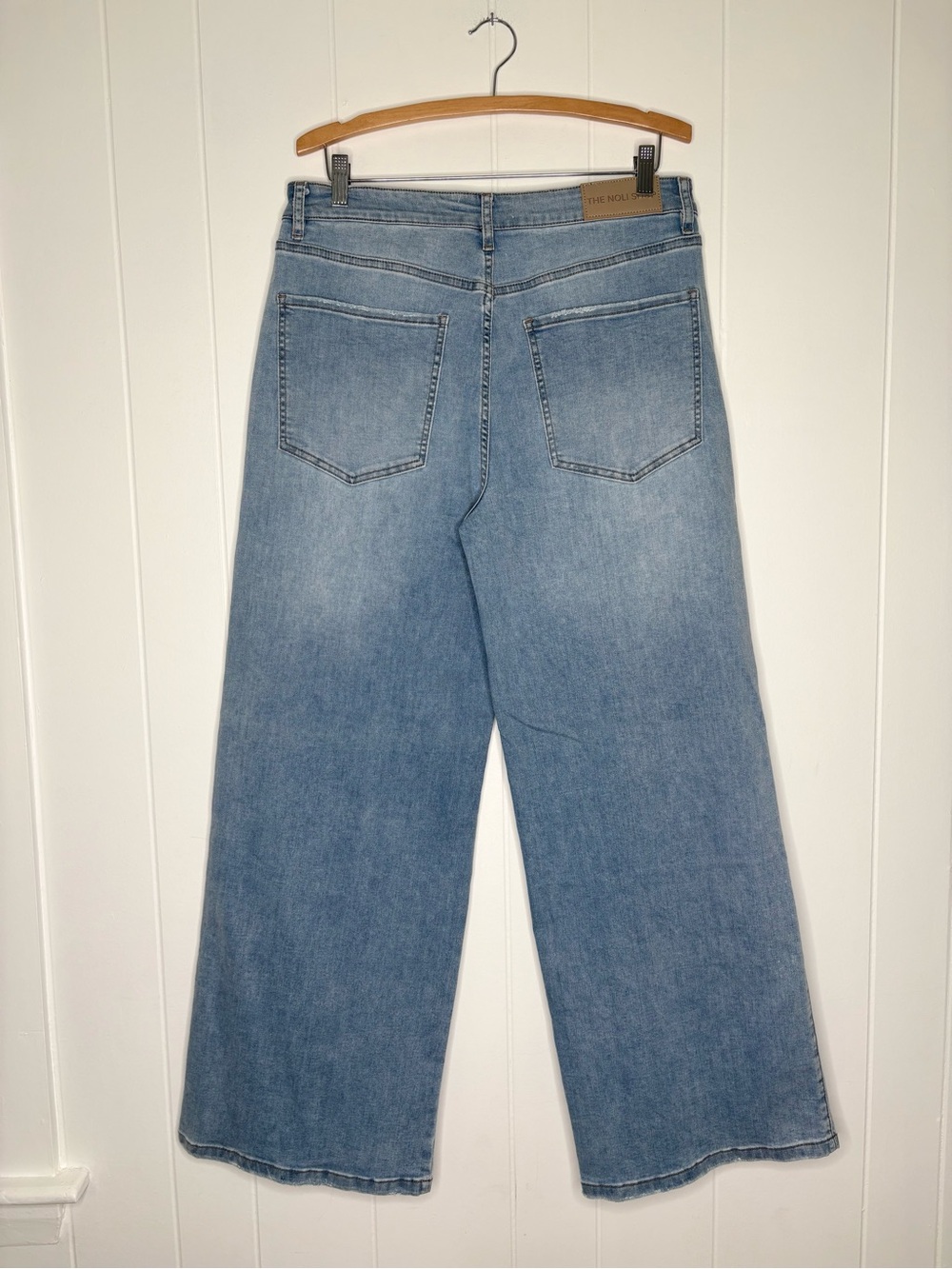 NEW THE NOLI SHOP Ivanka Crystal Jean Medium Wash Blue Size 32 Taylor Swift $268 - Picture 7 of 8